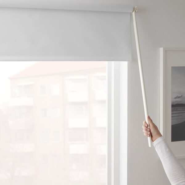 Block-out roller blind, white, 140x195 cm