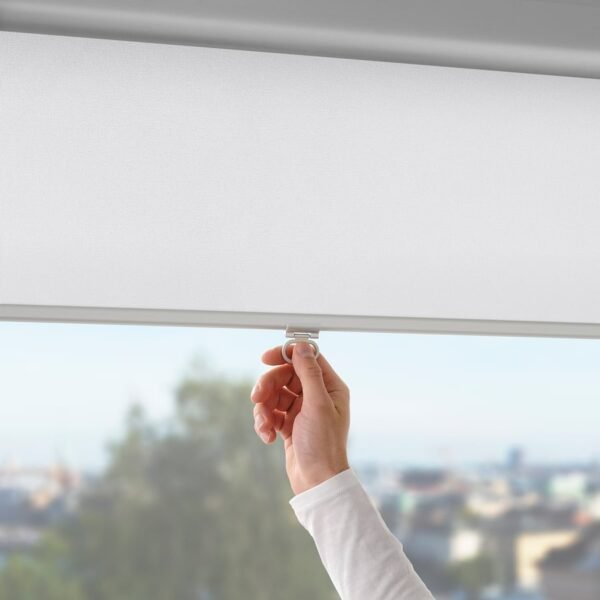 Block-out roller blind, white, 100x195 cm
